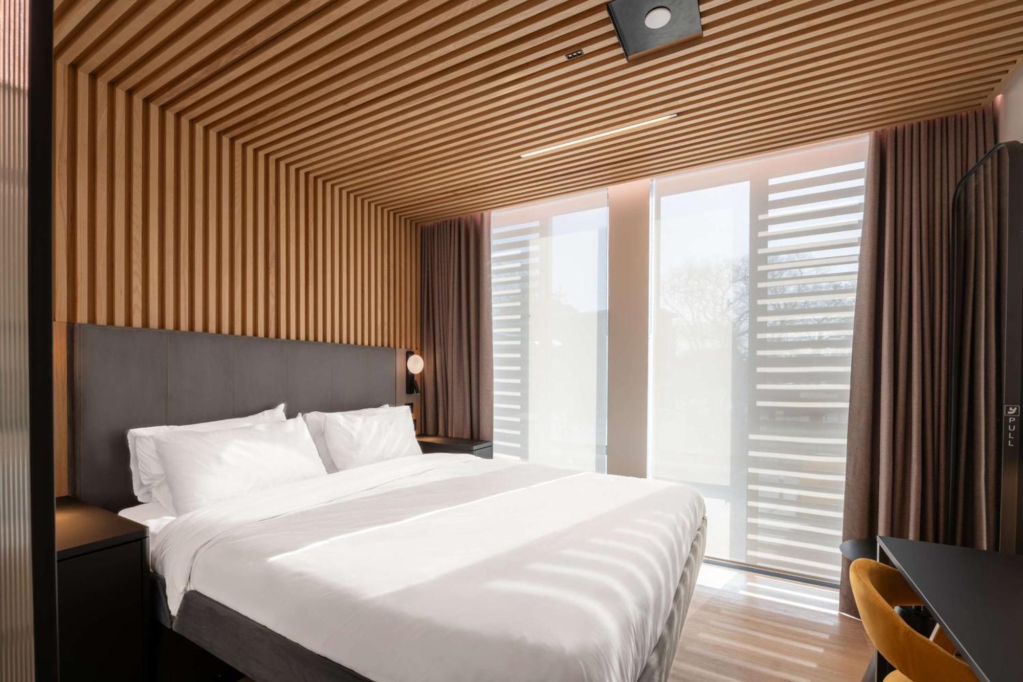 Yotelpad London Stratford Bagian luar foto